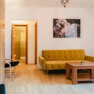 Appartamento Romanian Athenaeum 1br With Amazing View, Bucarest
