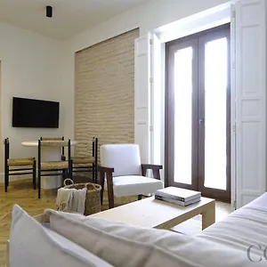 https://newcozy-apt-para-4pax-en-la-mejor-zona-de-sevilla.es-andalucia.com