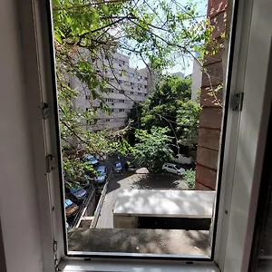 Appartamento Anastasia Balcescu 4 Self Check In Code From 2pm Kitchen And Bedroom, Bucarest